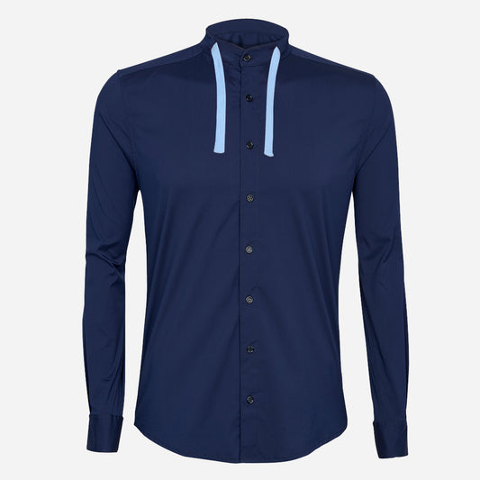 Hoodie-Hemd dunkelblau mit Kordel in hellblau